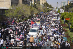 راهپیمایی روز جهانی قدس در شیراز با حضور جهادگران جهاددانشگاهی